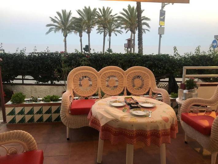 Gîte pour 8 personnes, avec jardin ainsi que vue et balcon, adapté aux familles dans Castell de Ferro - 4