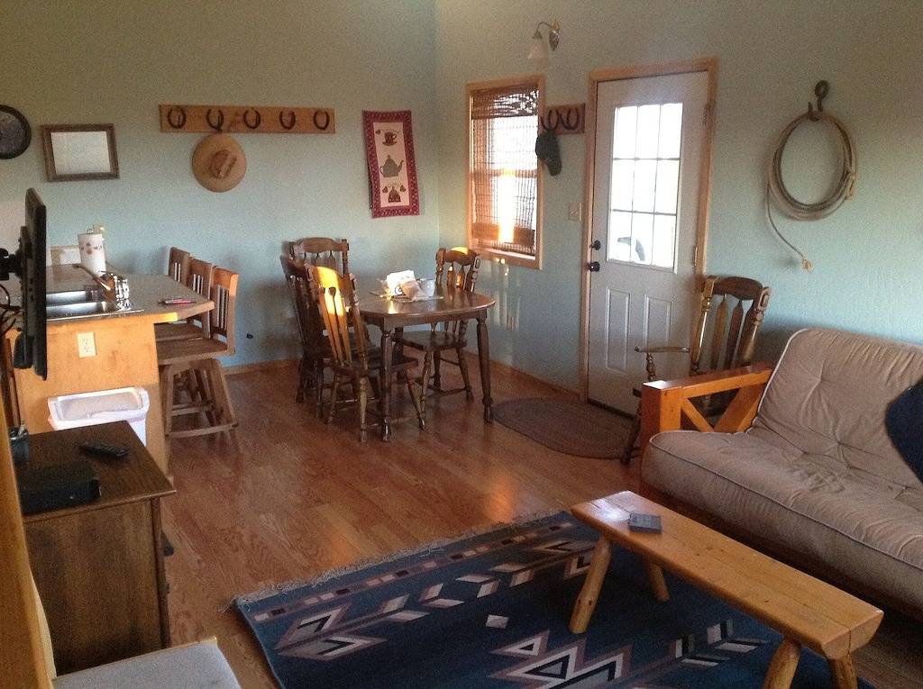 Cottage Rentals for 6 Guests in Yellow Jacket, Southwest Colorado