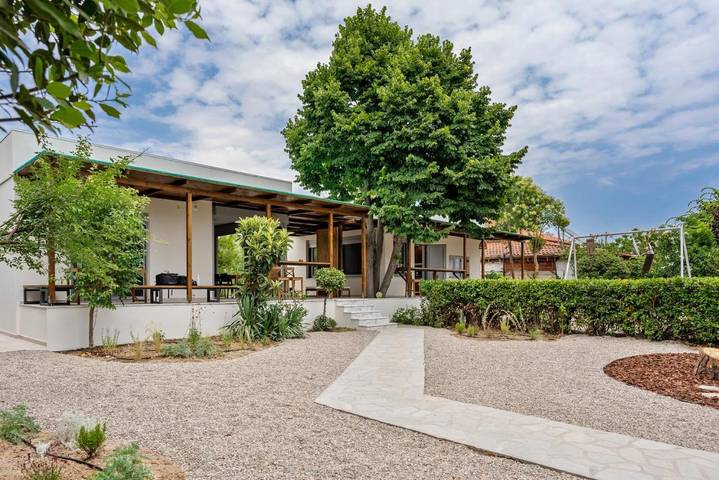 Location de vacances pour 5 personnes, avec jardin et vue dans Nea Kallikratia - 3