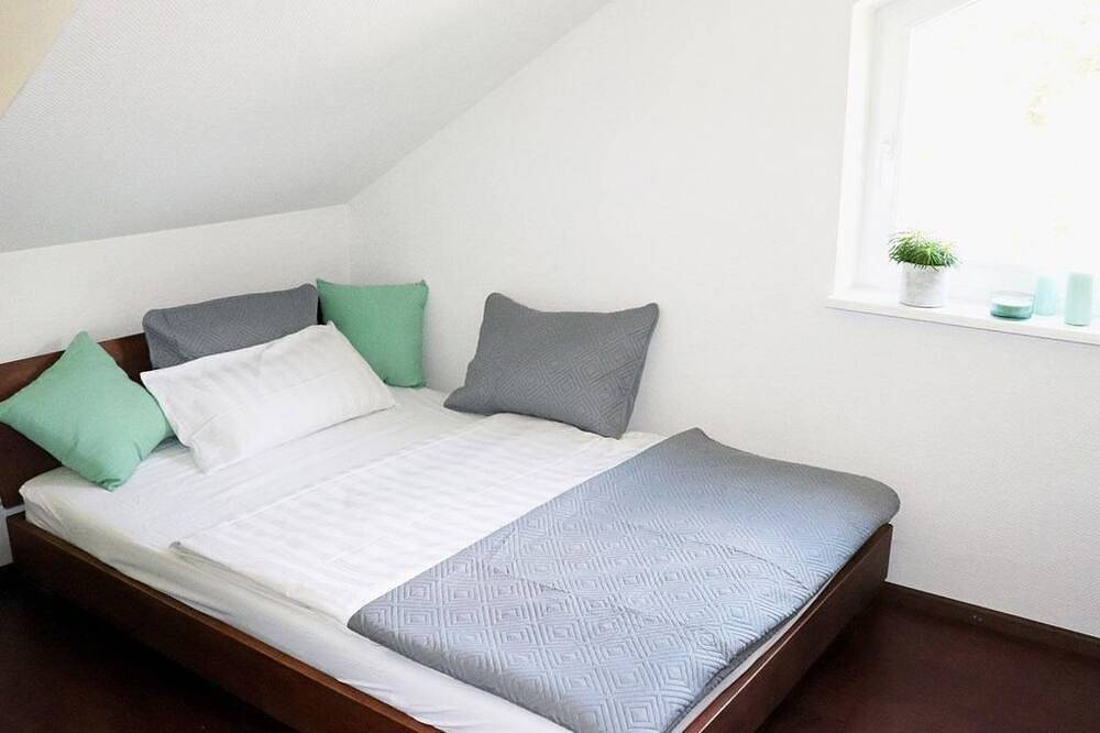 Ganze Wohnung, Ferienwohnung \"Residenz Waldblick\" in Wachenheim, Pfälzer Rheinebene