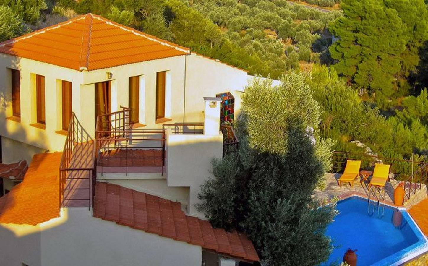 Villa voor 3 personen met zwembad in Alonissos