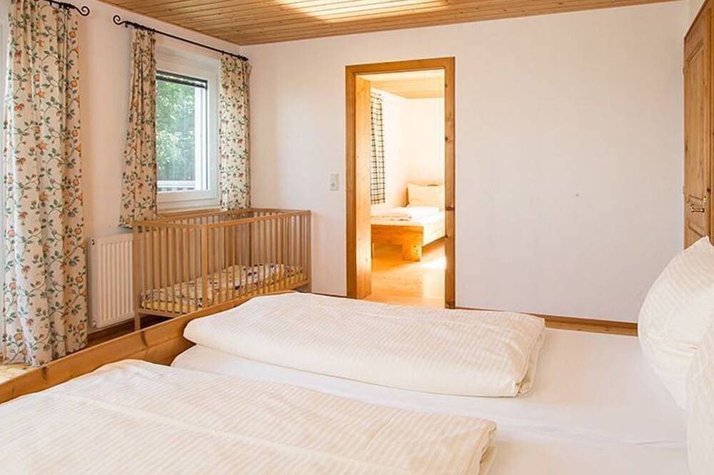 Ganze Wohnung, Braune Kolomandl - Familienferienhof Stabauer in Salzkammergut-Berge, Zell am Moos
