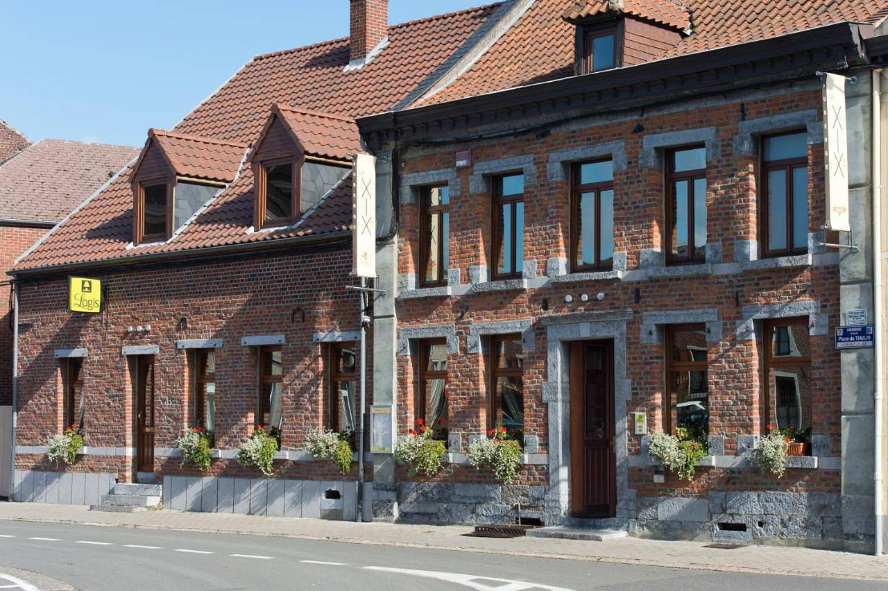 Standard Twin Room in Hensies, Hainaut