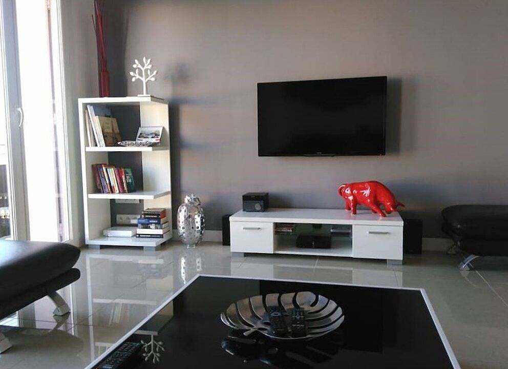 Appartement entier, T2 tout confort, pieds dans l'eau in Sète, Côte d'Améthyste