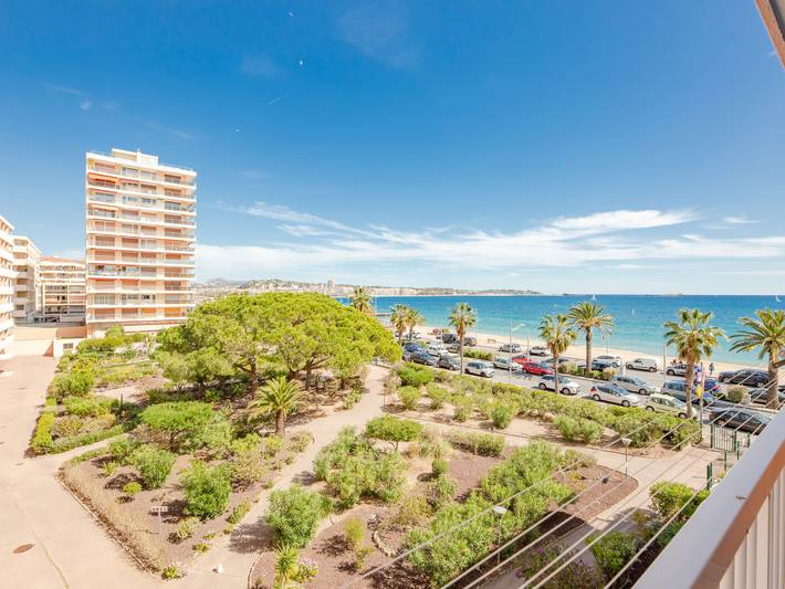 Gîte pour 4 personnes, avec terrasse à Fréjus - 2
