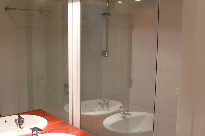 Gîte pour 4 personnes, avec terrasse et piscine dans Plage Sainte-Marguerite - 4