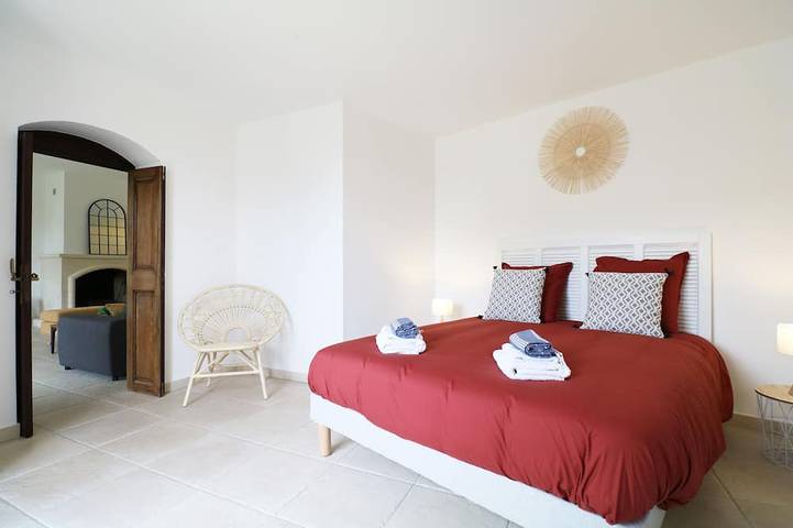 Villa pour 10 personnes, avec jardin et terrasse à L'Isle-sur-la-Sorgue - 3