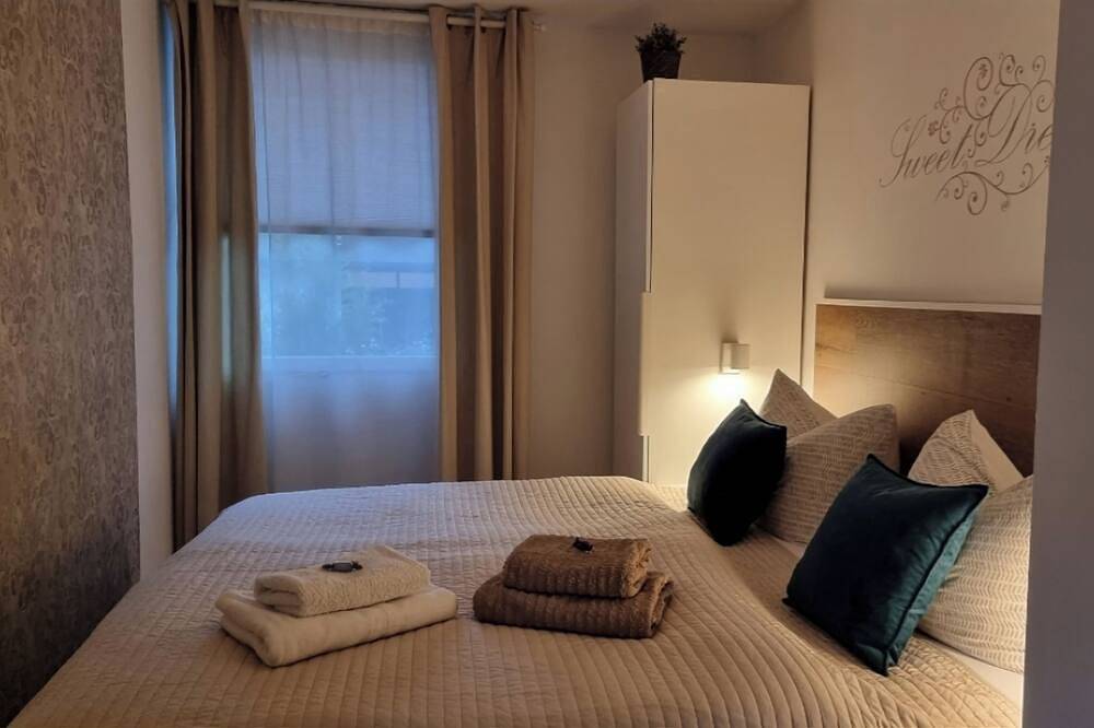 Waldbungalow \"auszeit\" 2-3 Pers. Wlan-Kamin-Sauna in Borkheide, Mittelmark