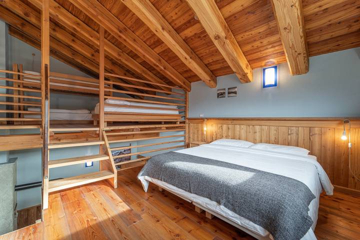 Chalet 'Civico 8' with Mountain Views, Shared Garden and Wi-Fi in Marmora, Cuneo Province