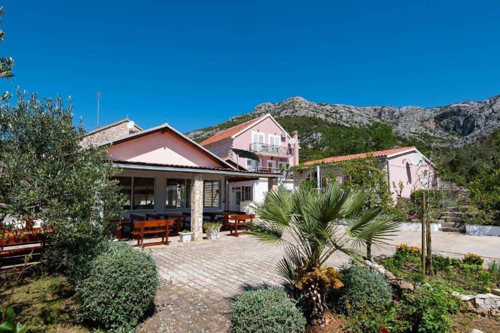 Adriatic Guesthouse Balota - Bungalow with Terrace 1 in Viganj, Dubrovnik-Neretva