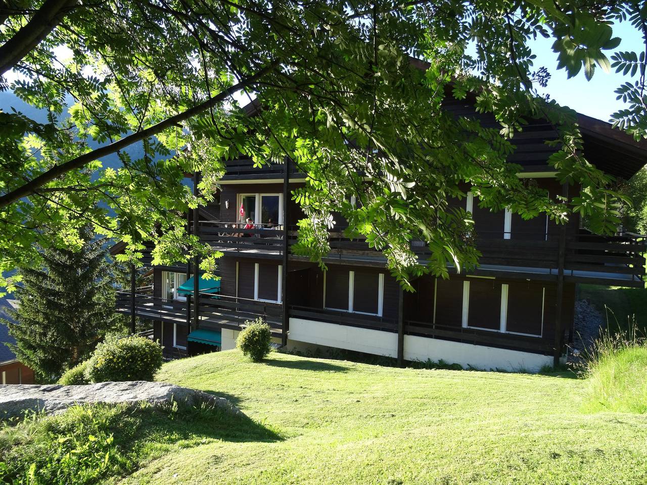 Geheel vakantieappartement, Silence / Studio Türkis - 2-Bettwohnung in Grächen, Walliser Alpen