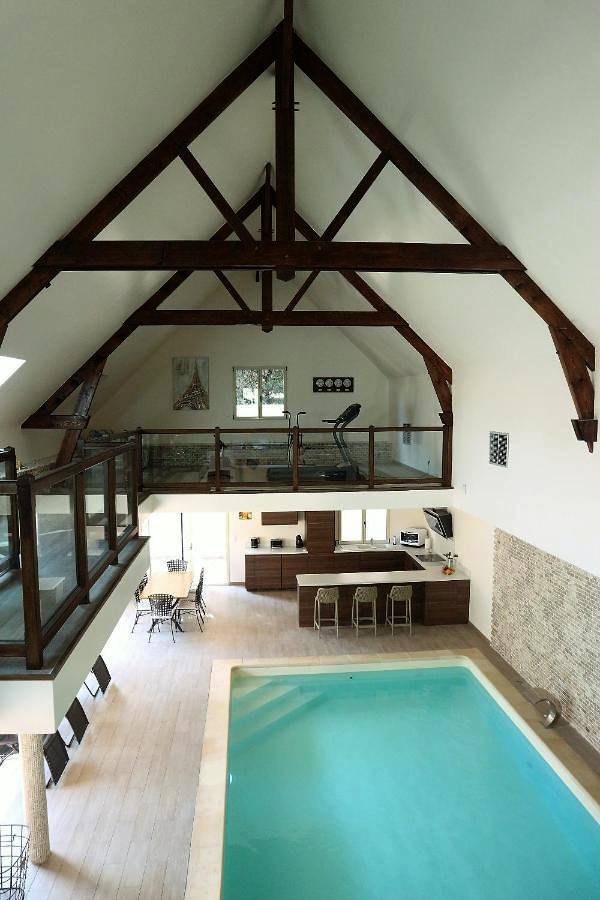 Villa pour 6 personnes, avec Terrasse et Jardin ainsi que Piscine et Vue dans Yvelines - 3