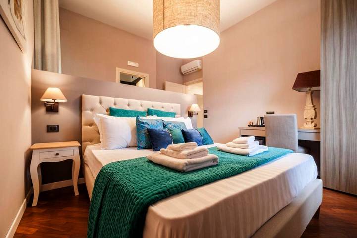 Chambre d’hôte pour 3 personnes, avec jardin et jacuzzi à Pompei - 3