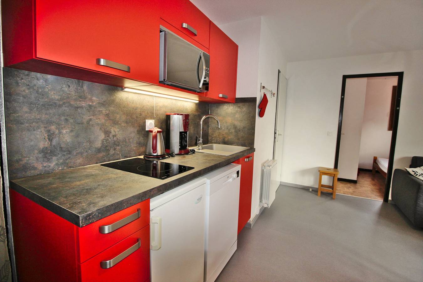 Appartement de vacances entier, Bel appartement spacieux avec vue montagne in Valfréjus, Modane