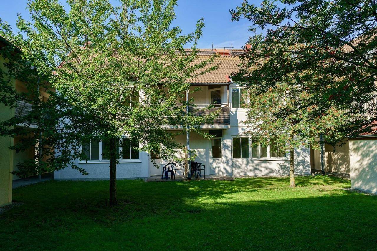 Volontärgatan - Visby Lägenhetshotell in Länna, Visby