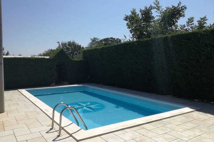 Villa für 8 Personen, mit Garten und Terrasse - 1