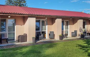 Ferienhaus für 4 Personen, mit Terrasse und Pool in Polnische Ostsee