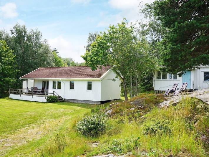Ferienhaus für 6 Personen, mit Balkon und Terrasse sowie Ausblick in Sotenäs und Umgebung