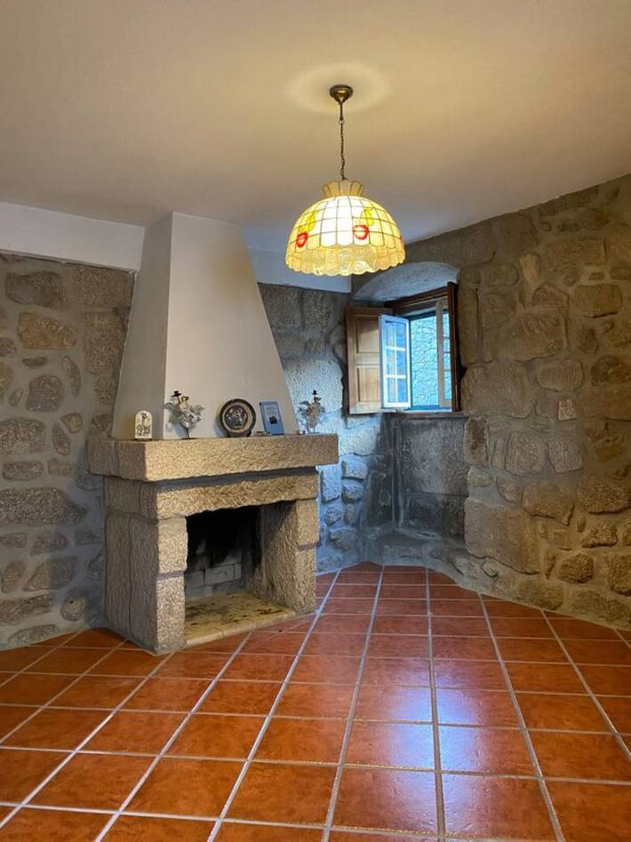 Gîte pour 4 personnes, avec jardin et terrasse, animaux acceptés à Gouveia - 4