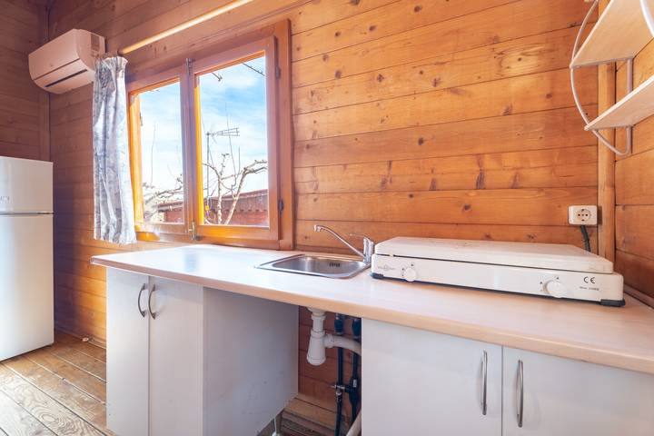 Holiday Home 'Barraca Adaptado B' with Mountain View, Wi-Fi and Air Conditioning in Barx, Costa de Valencia