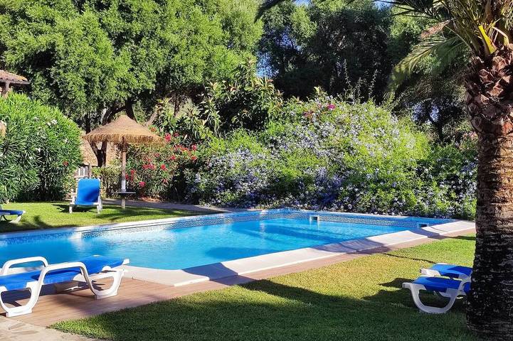 Casa vacanza per 2 persone, con piscina e giardino - 1