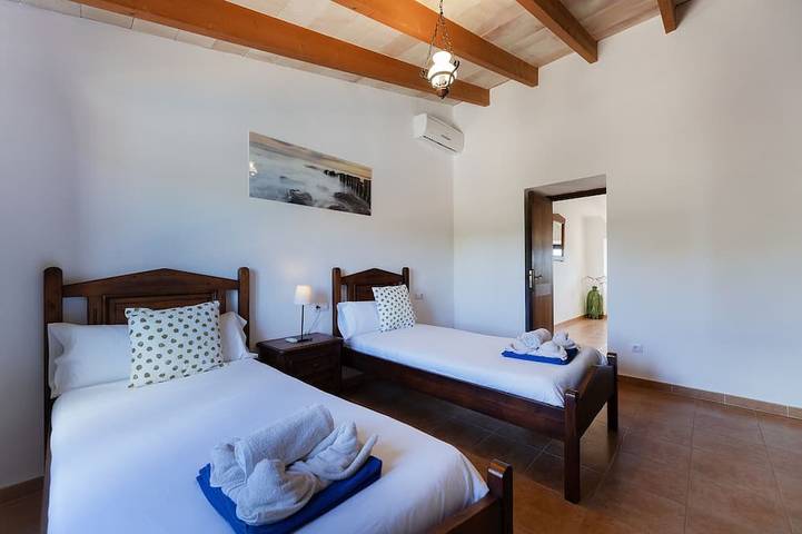 Finca für 6 Personen, mit Pool und Balkon sowie Garten in Cala Mondrago - 3