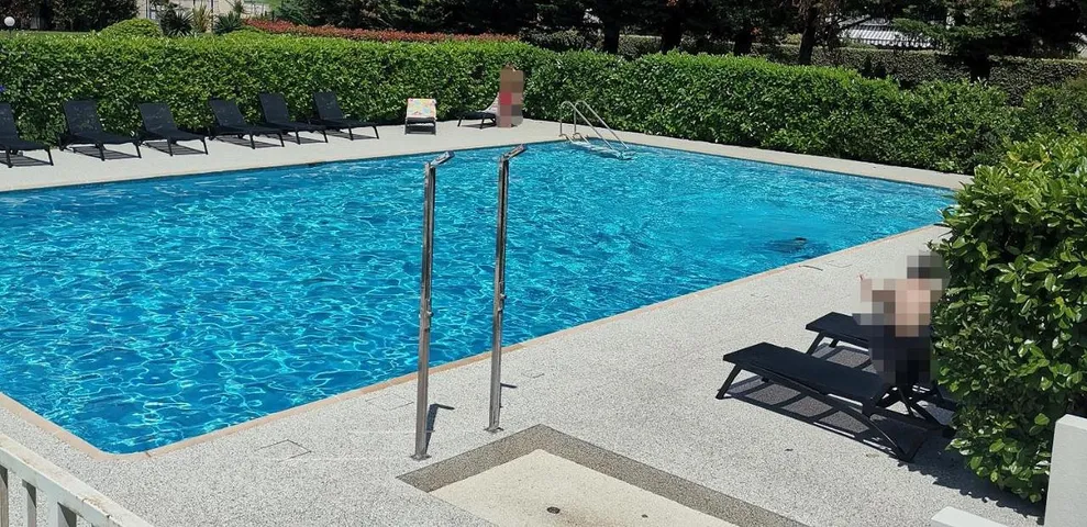 Apartamento de vacaciones para 4 personas, con terraza y piscina - 1