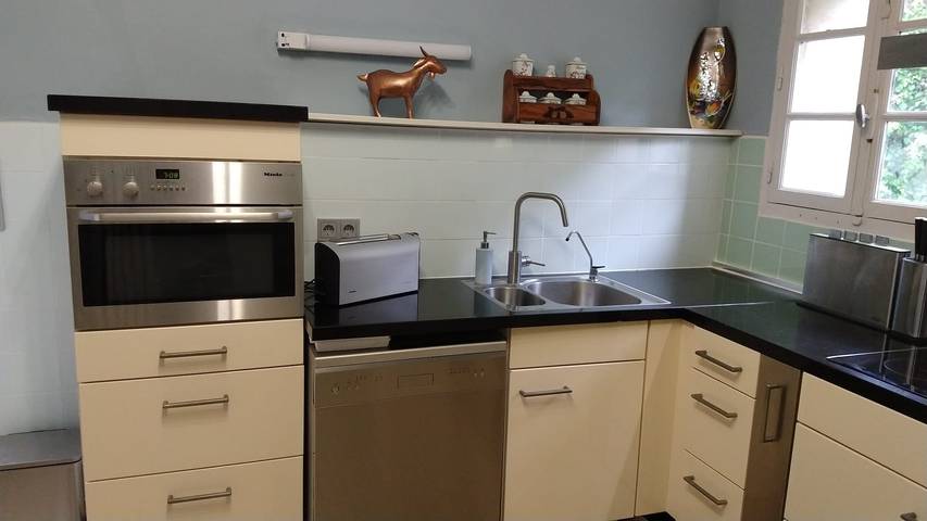 Gîte pour 4 personnes, avec piscine, animaux acceptés à Le Buisson-de-Cadouin - 4