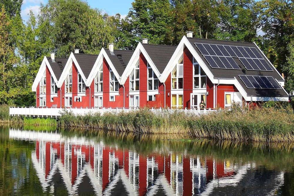 Ganze Wohnung, Pirat mit Wasserterrasse im Ferienpark Scharmützelsee - Ferienpark in Storkower See, Wendisch Rietz