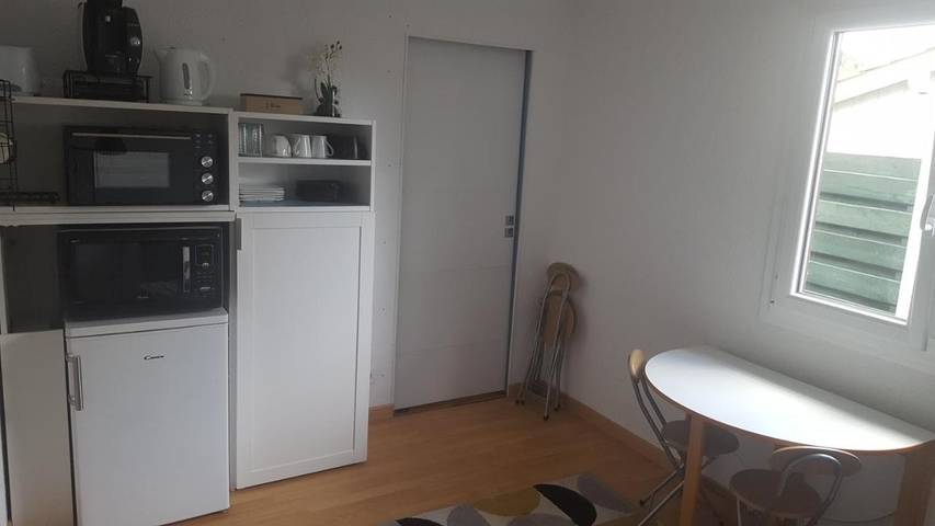 Chambre d’hôte pour 3 personnes, avec Terrasse ainsi que Jardin et Piscine à Gujan-Mestras - 4