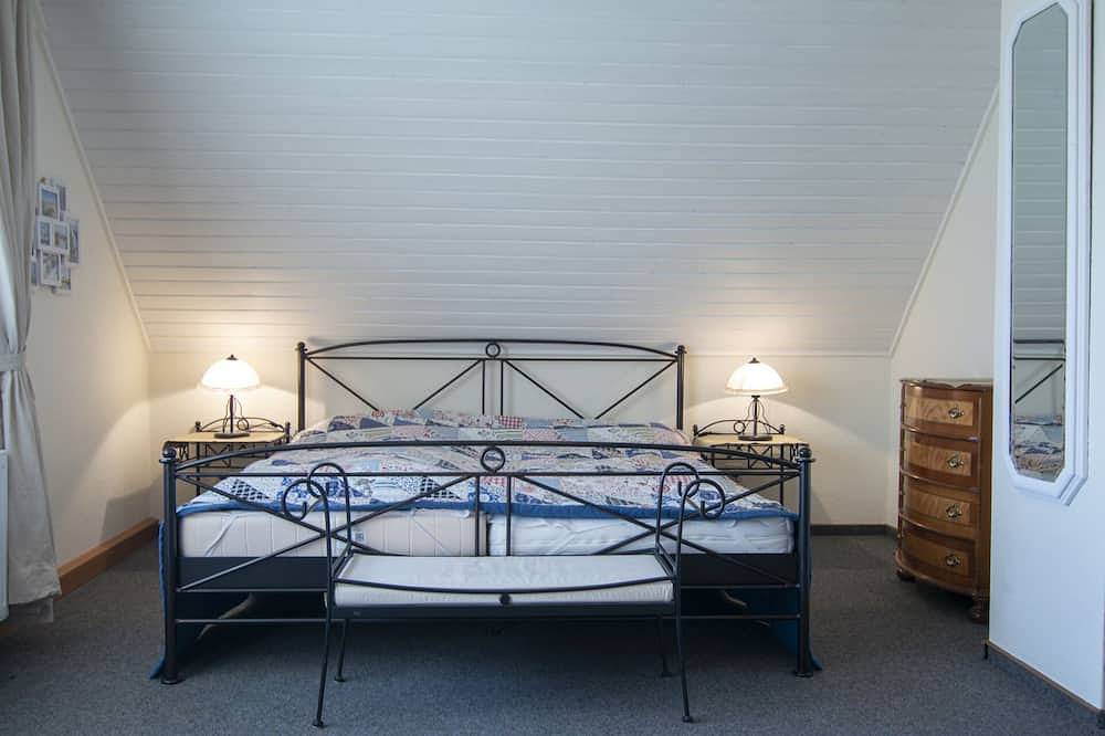 Modernes Haus mit Sauna und  Kamin - ca. 1km zum Nordseestrand, Wlan  frei in Westeraccumersiel, Dornum