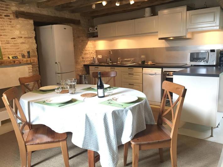 Location de vacances pour 5 personnes, avec terrasse à Beaune-la-Rolande - 4