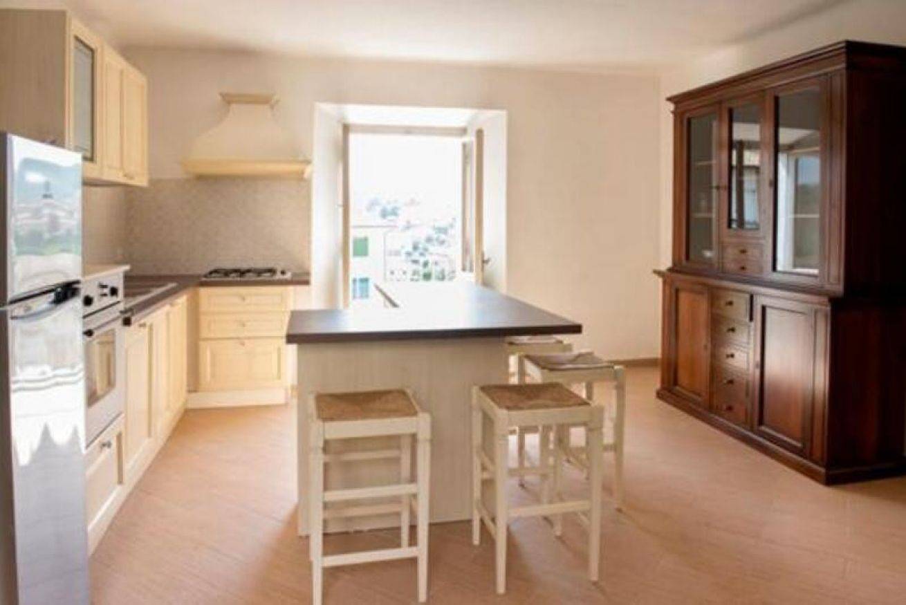 Appartement entier, S125 - Sirolo, new three-room apartment in the heart of the town in Sirolo, Riviera del Conero