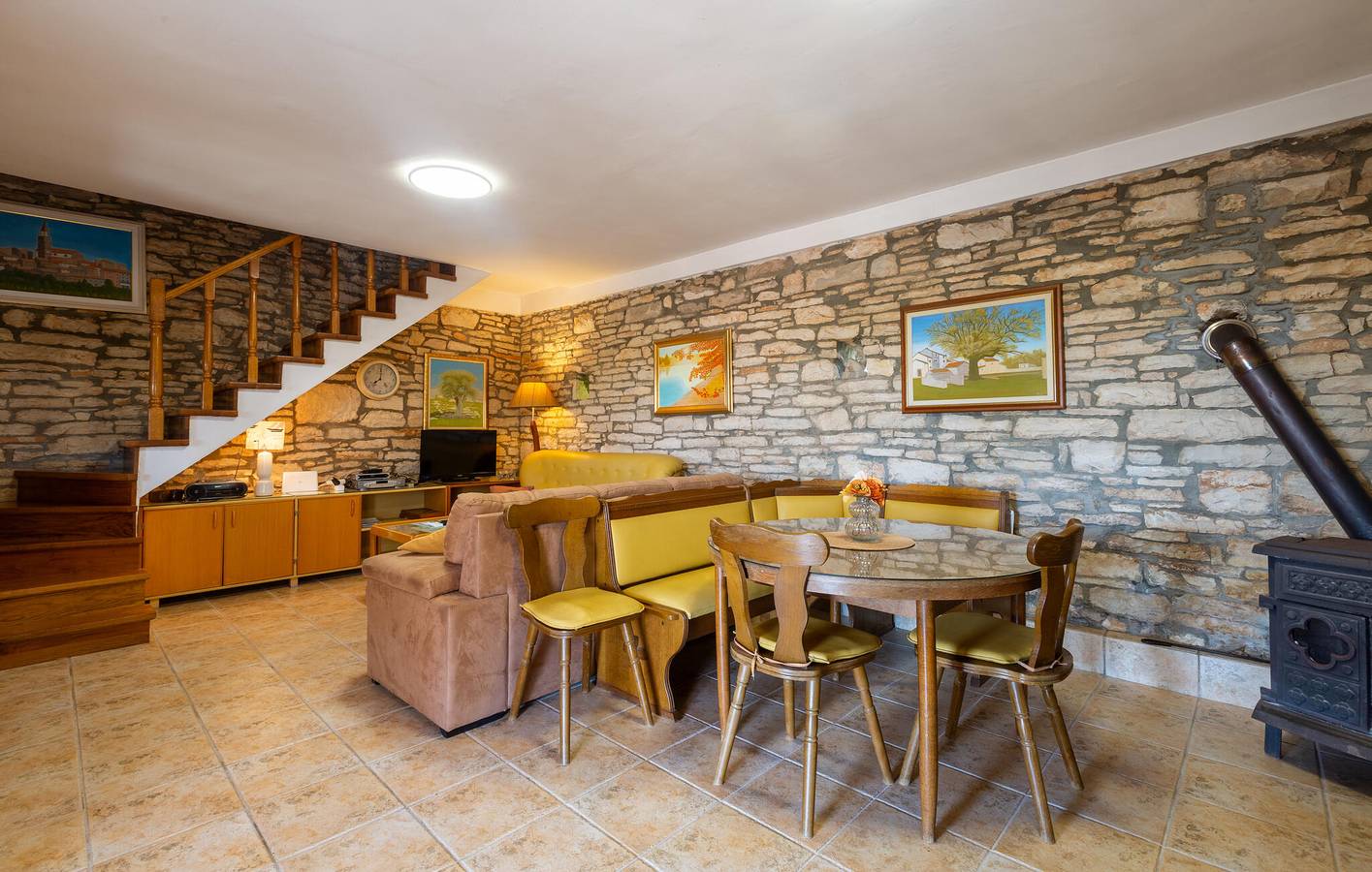 Casa vacanza per 4 persone con terrazza in Plovania, Umago e dintorni