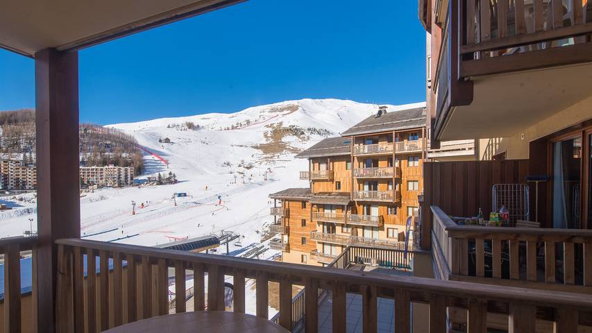 Location de vacances pour 4 personnes, avec balcon à Orcières