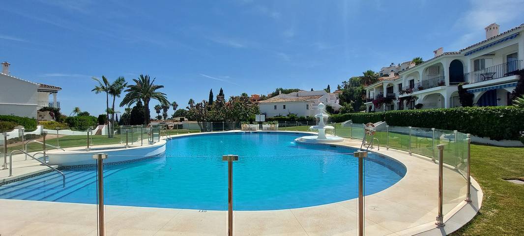 Appartement voor 5 personen, met zwembad en terras, kindvriendelijk in Benahavís