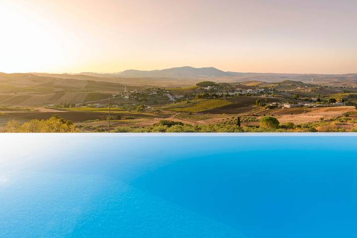 Villa für 9 Personen, mit Garten und Terrasse - 1