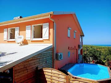Villa pour 6 personnes, avec piscine ainsi que jardin et terrasse, animaux acceptés en Martinique