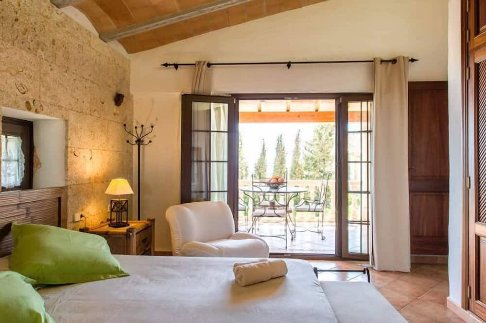 Espectacular casa para 10 personas con aire acondicionado, piscina privada, wifi in s'Horta, Felanitx