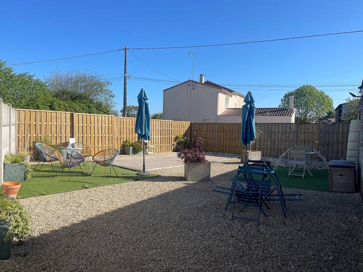 Gîte pour 12 personnes, avec terrasse et jardin en Nouvelle-Aquitaine - 2
