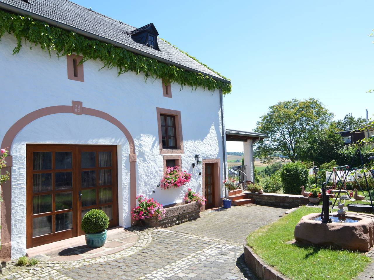 Ferienhaus in Ittel nahe Wanderwegen in Welschbillig, Eifel