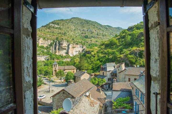 Gîte pour 5 personnes, avec Terrasse et Vue dans les Gorges du Tarn - 4