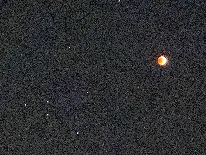 Gîte pour 6 personnes, avec vue et terrasse à Baillif - 2