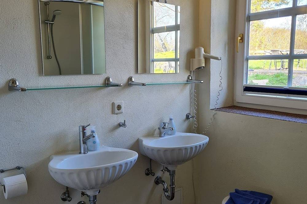B - Uns Schün, Deutschland in Middelhagen, Mönchgut