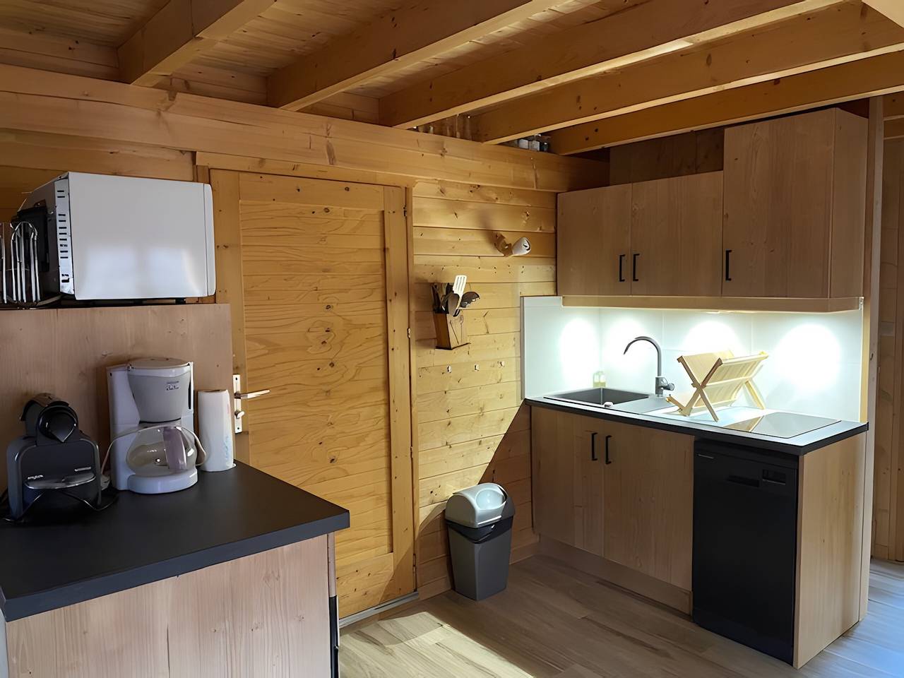 Chalet « 4p Confort - Les Trolles »: vistas a la montaña, terraza privada y Wi-Fi in Verchaix, Region Bonneville