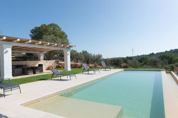 Chalet para 8 personas, con jardín y piscina, Se admiten mascotas - 1