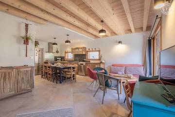 Gîte pour 10 personnes, avec terrasse à Bellecombe-en-Bauges