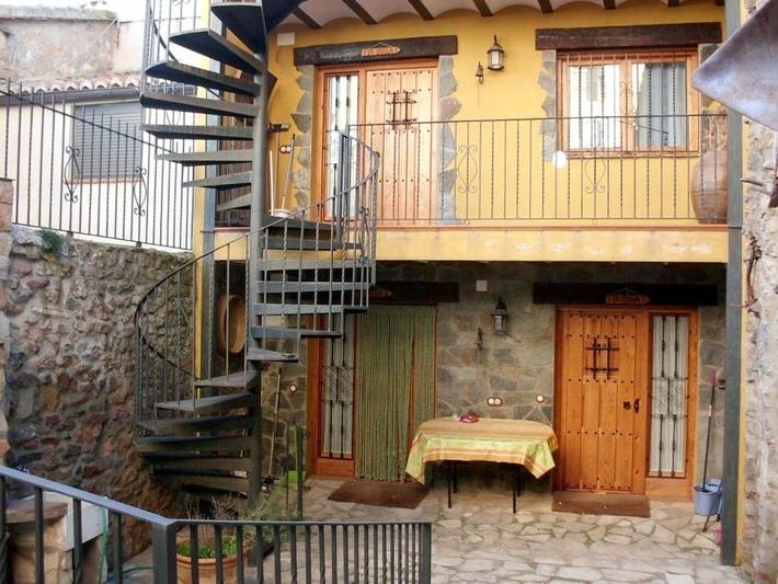 Casa rural para 12 personas, con Balcón y Terraza en Villanueva de Viver - 2