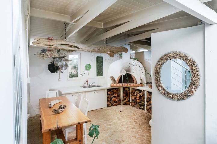 Ferienhaus für 10 Personen, mit Balkon und Garten in Pitsidia