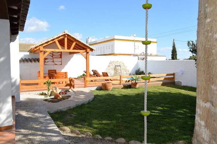 Maison pour 4 personnes, avec Jacuzzi ainsi que Terrasse et Jardin à Zahora